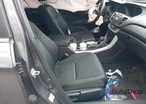 2015 Honda Accord Lx z USA, uszkodzony, nr VIN 1HGCR2F39FA069872